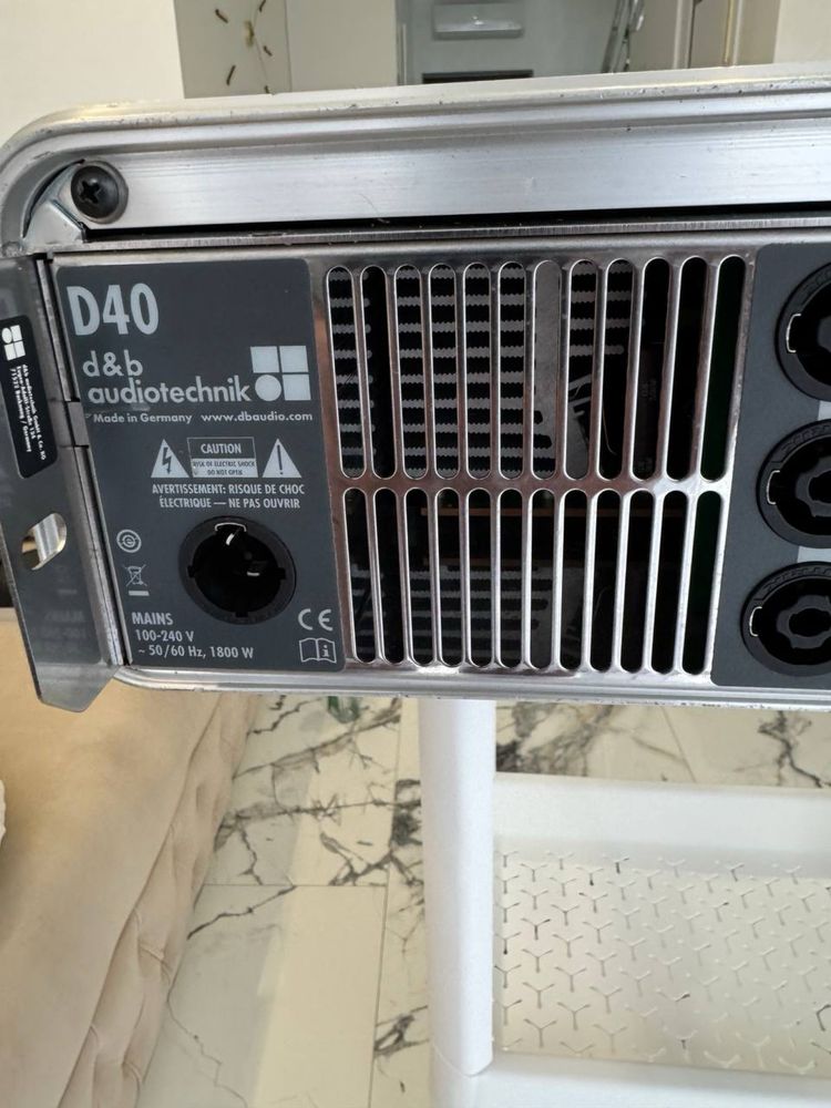 D&b audiotechnik / amplificator D40
