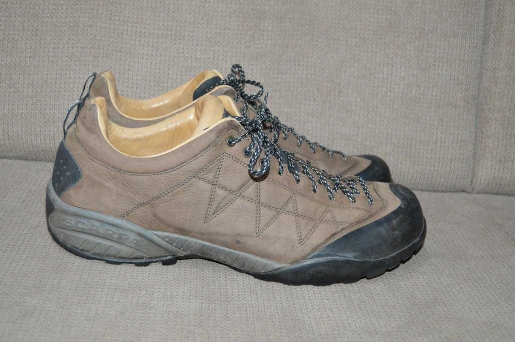 Semighete piele Scarpa Zen marime 46.5 VIBRAM
