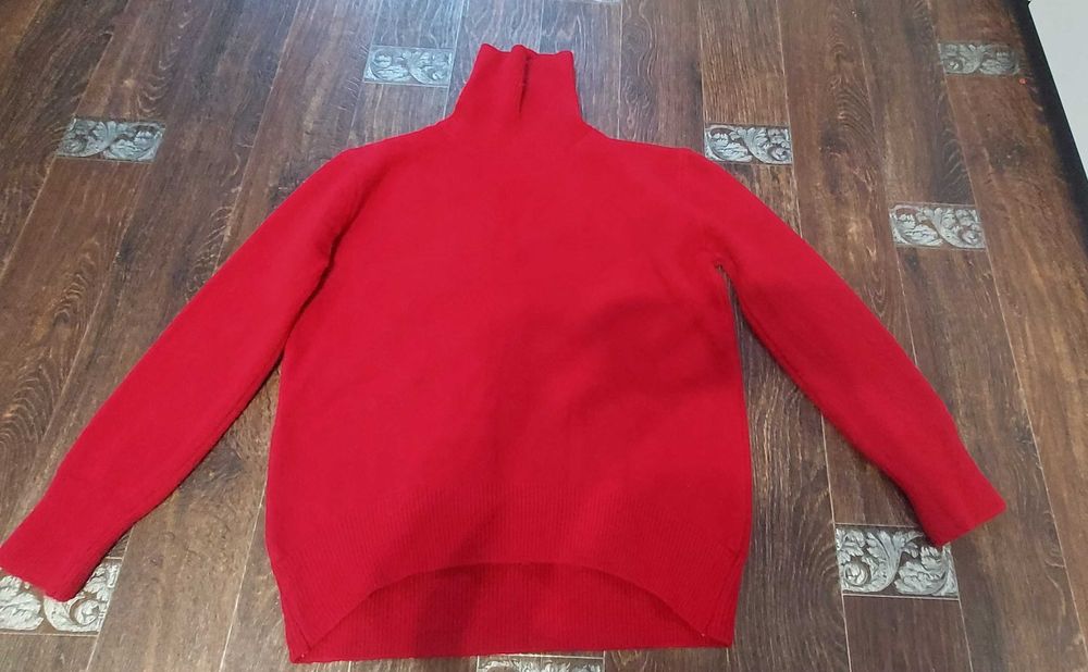 Свитер женский новый