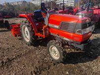 Трактор KUBOTA GL240 4x4