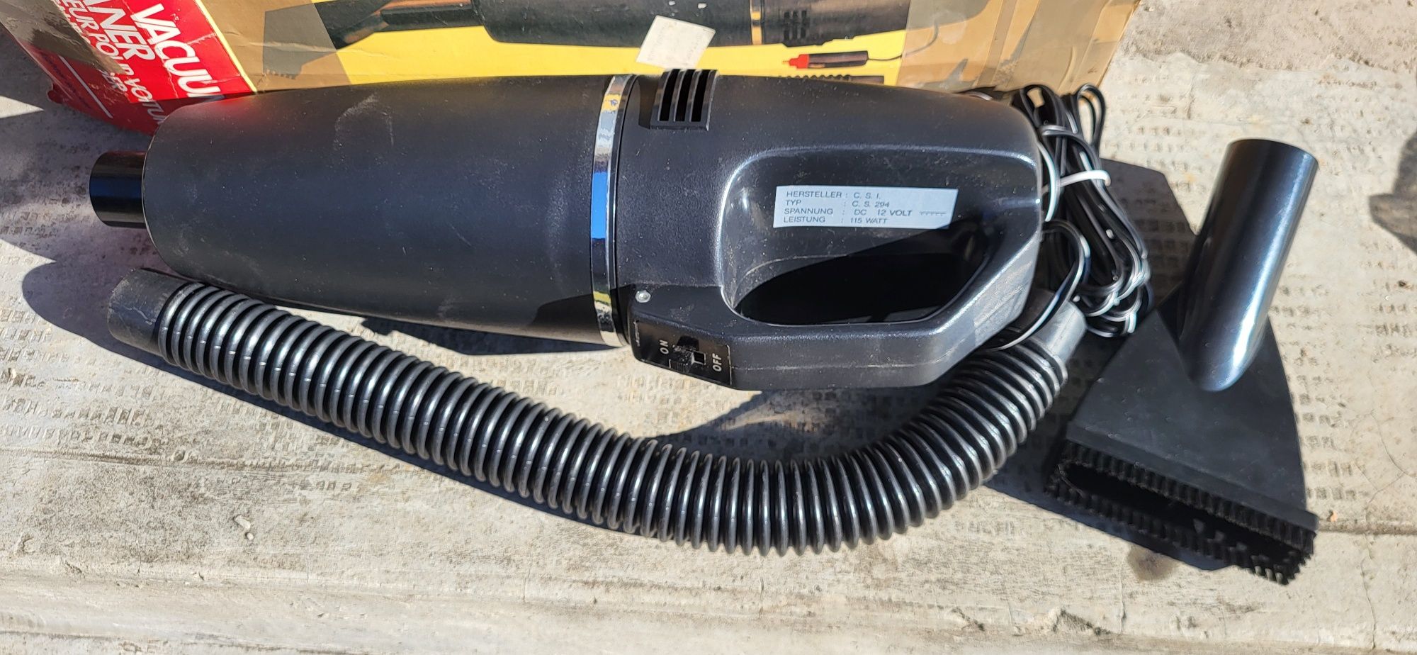 Aspirator auto 12V
