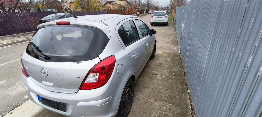 Opel CORSA D 2008