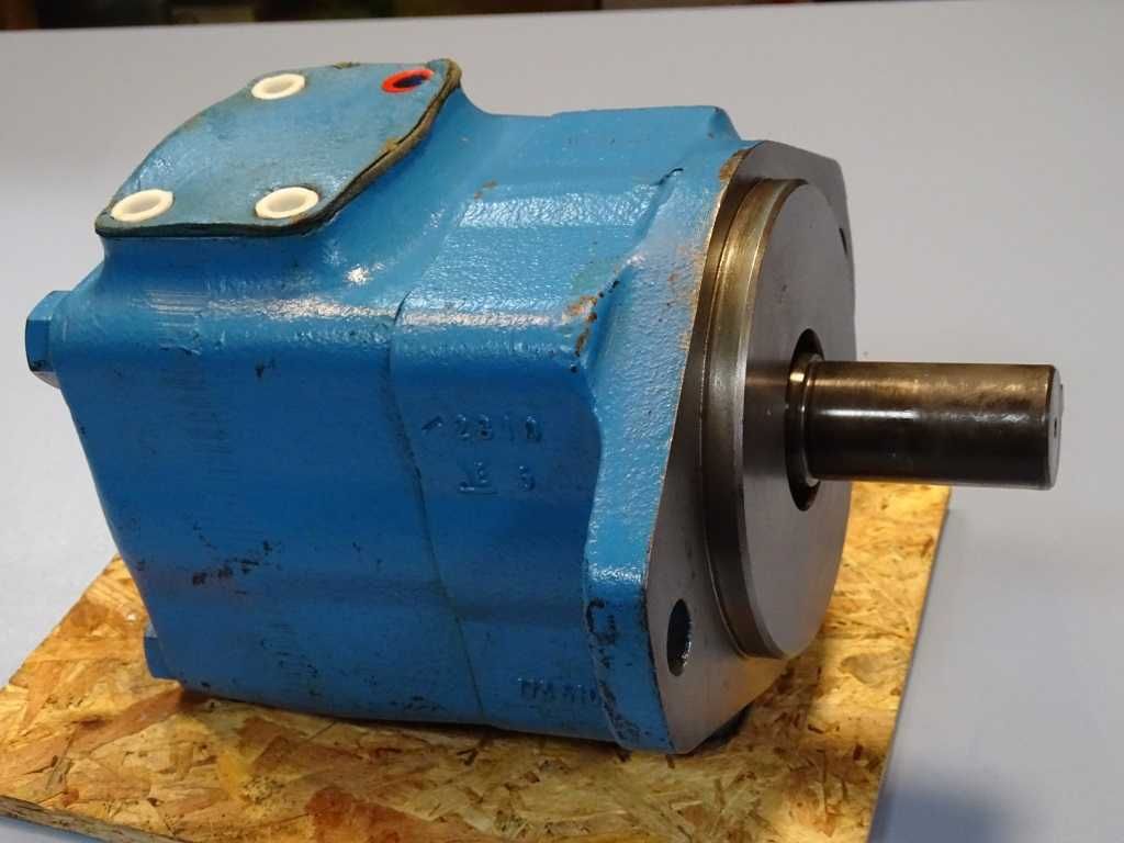 Хидравлична помпа Vickers 35V30А1А Hydraulic Pump