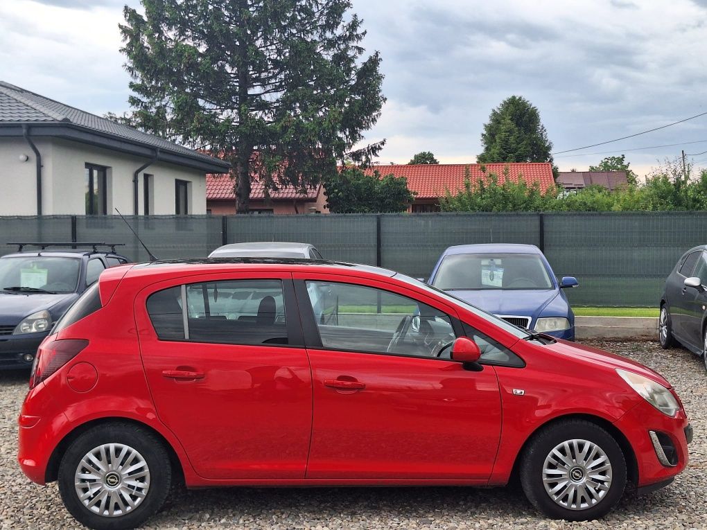 Opel Corsa 2012/1.4 benzina/posibilitate finantare /rate egale/avans 0