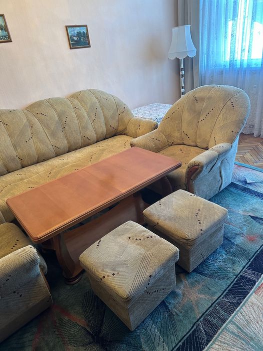 Холна гарнитура втора употреба