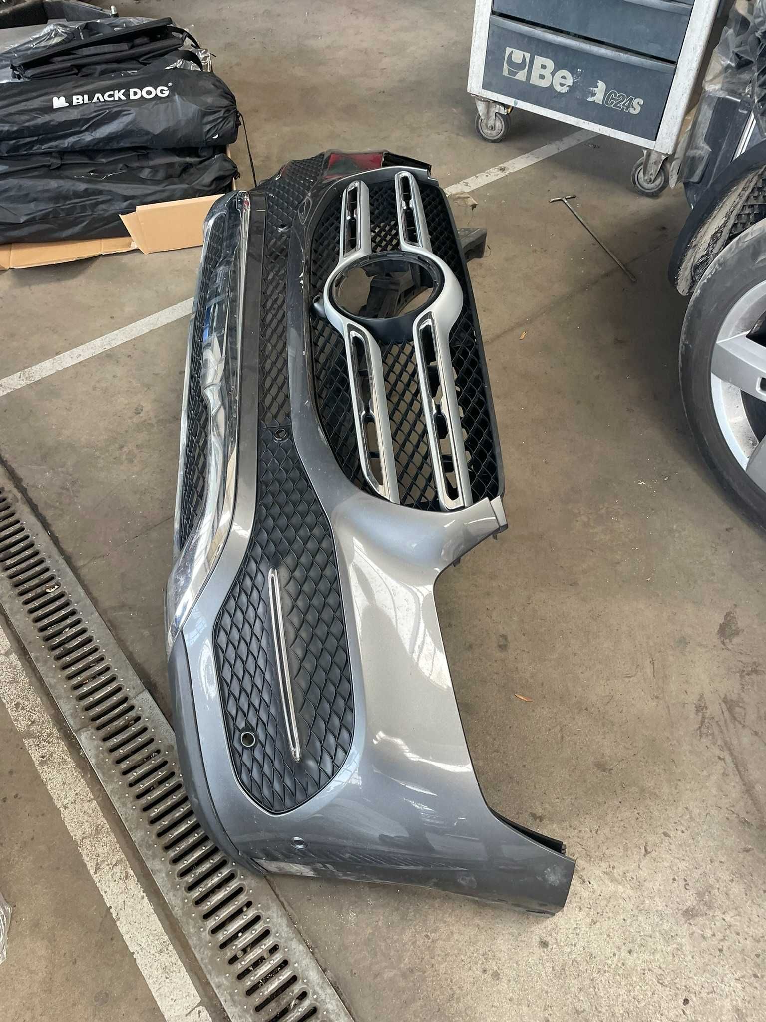 BARA Fata / Spate MERCEDES GLE W167 Completa