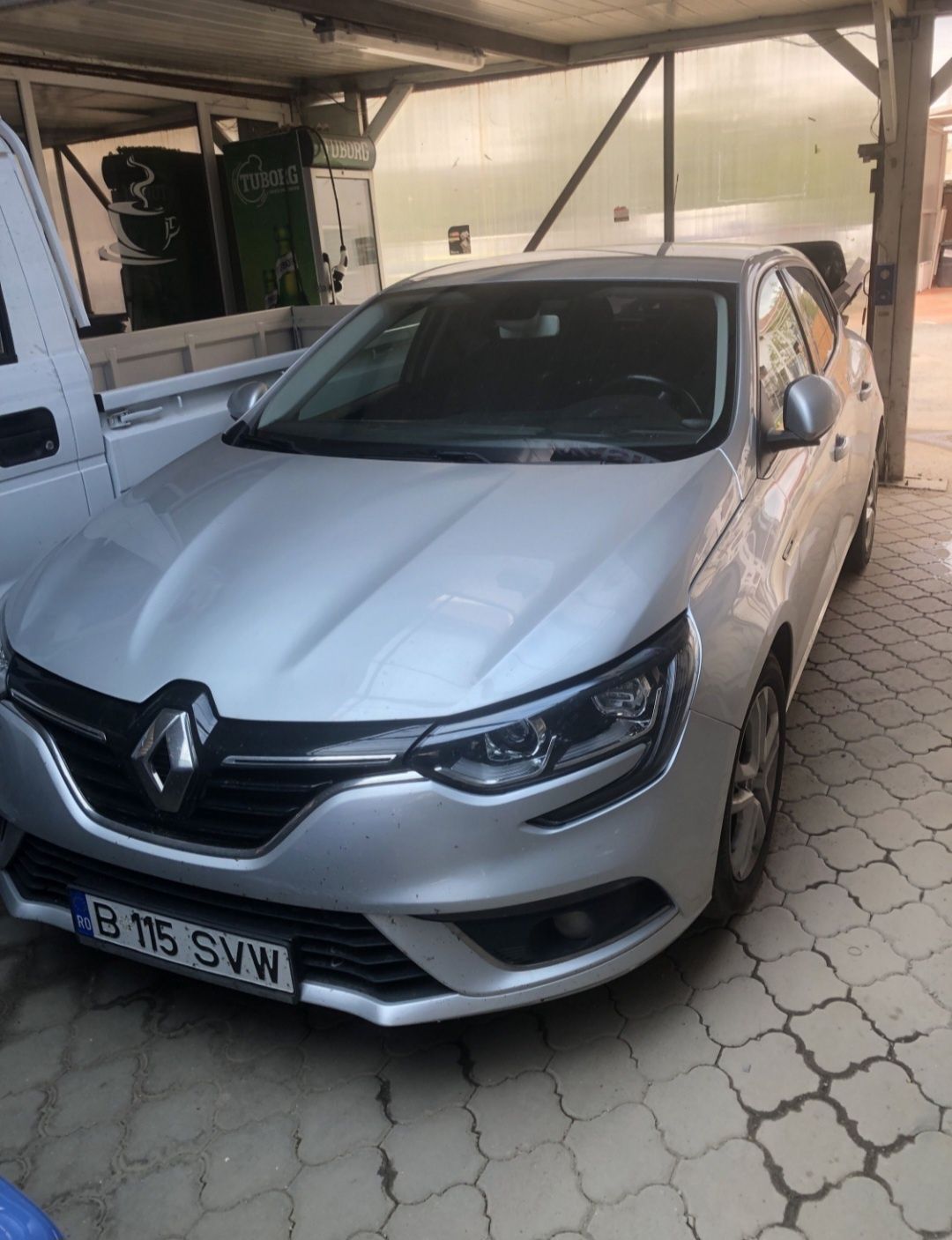 Închiriere Mașini Rent a Car uz personal sau livarari glovo bolt uber