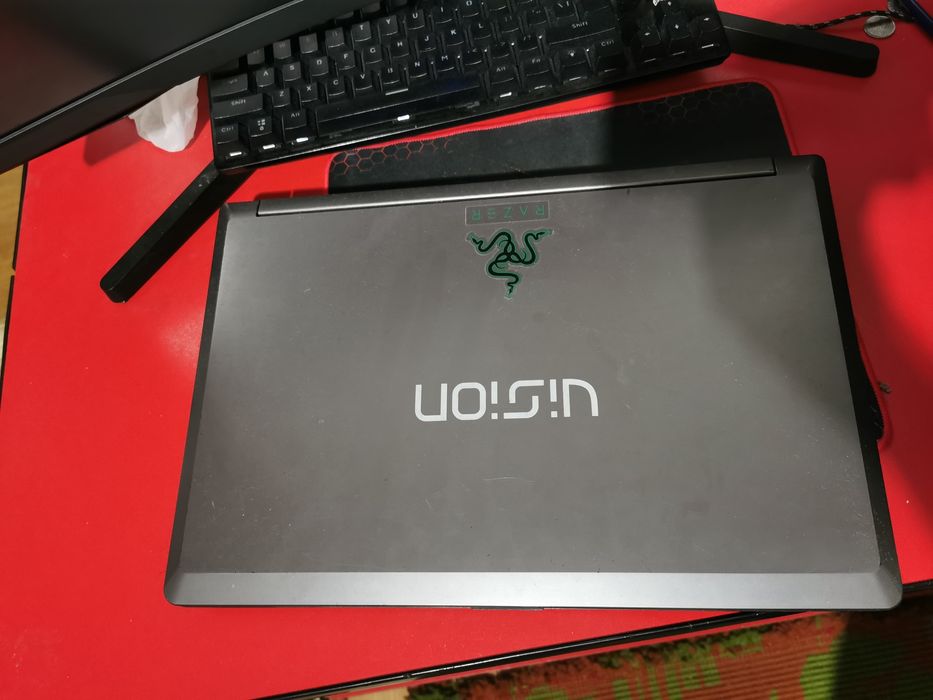 Laptop Vision Gaming
