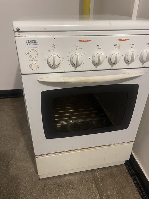 Aragaz Zanussi perfect funcional