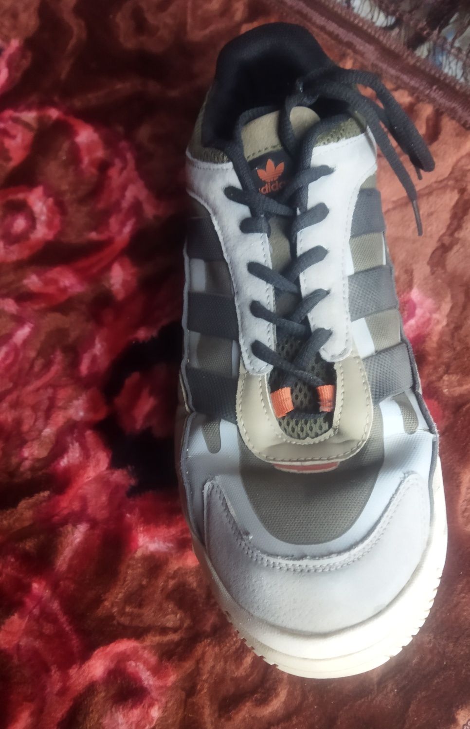Кроссовки Adidas