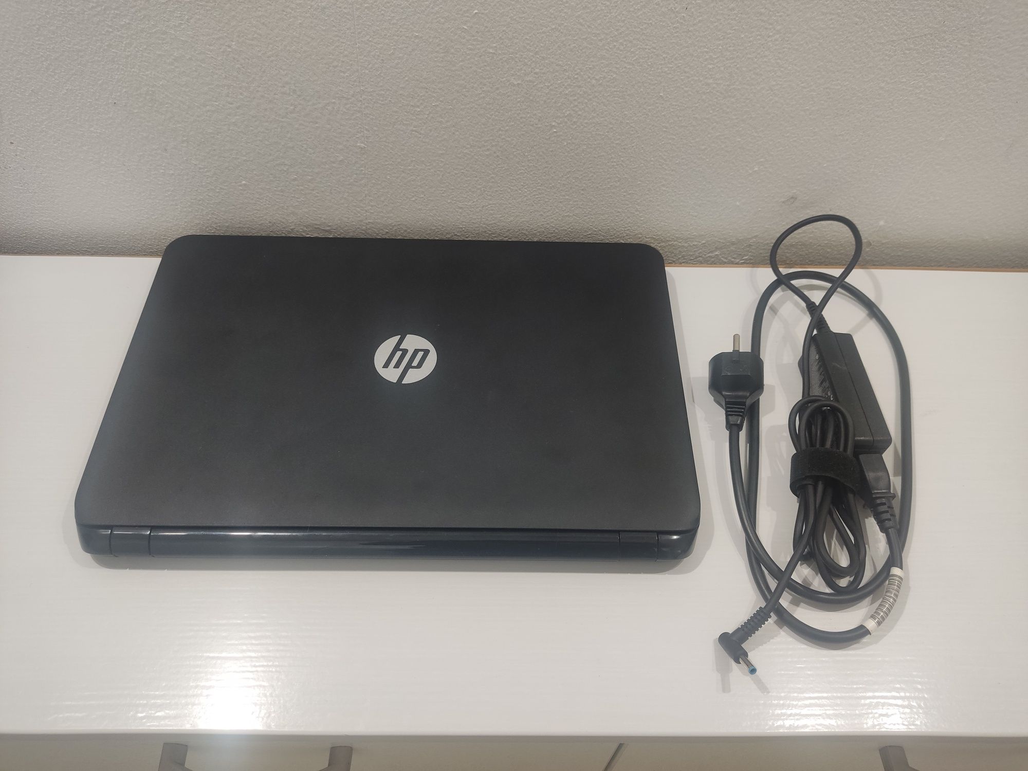 Лаптоп HP 250 G3