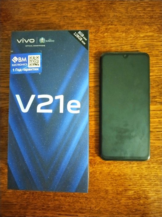 Vivo v21e android