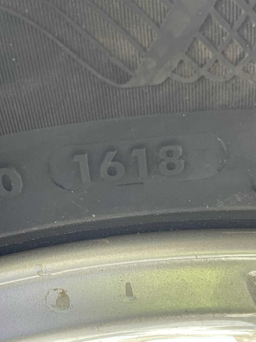 Set jante aliaj R17 originale BMW X3 E83 cu anvelope de vara