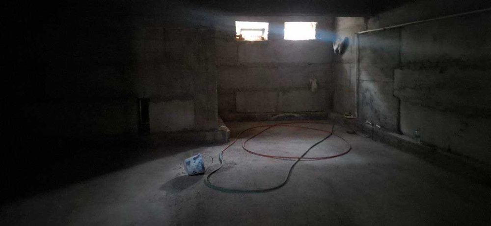 3 Хоналик уй  тезда  сотилади падвали билан