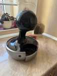 Vand aparat cafea cu capsule Dolce Gusto