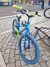 Bicicleta copii 3-7 ani ,  Drag culoare speciala
