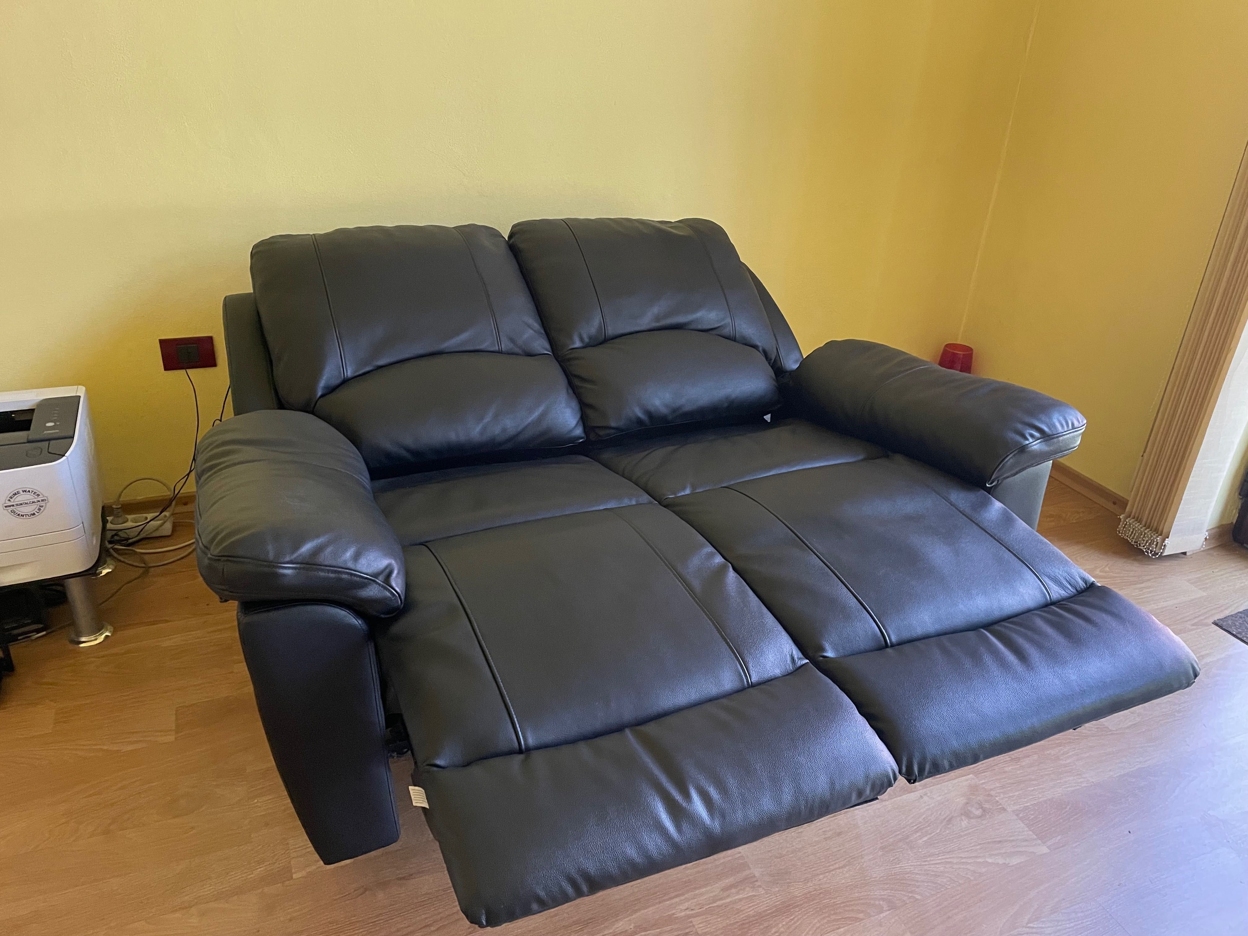 Vând Canapea recliner 2 locuri piele eco – confort și stil, ca nouă!