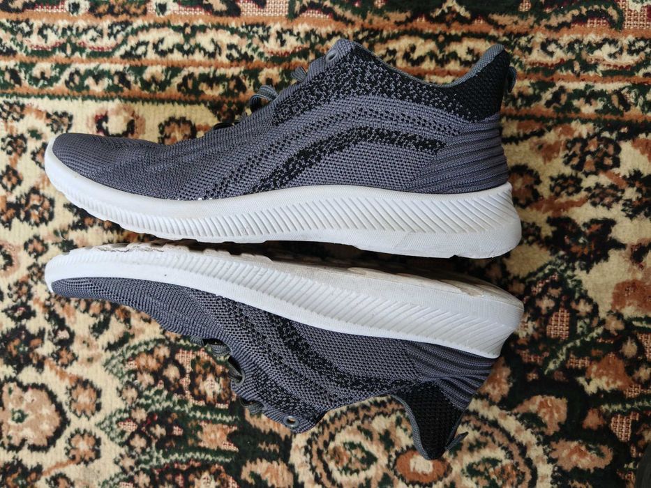 Кроссовки мужские, 43 размер