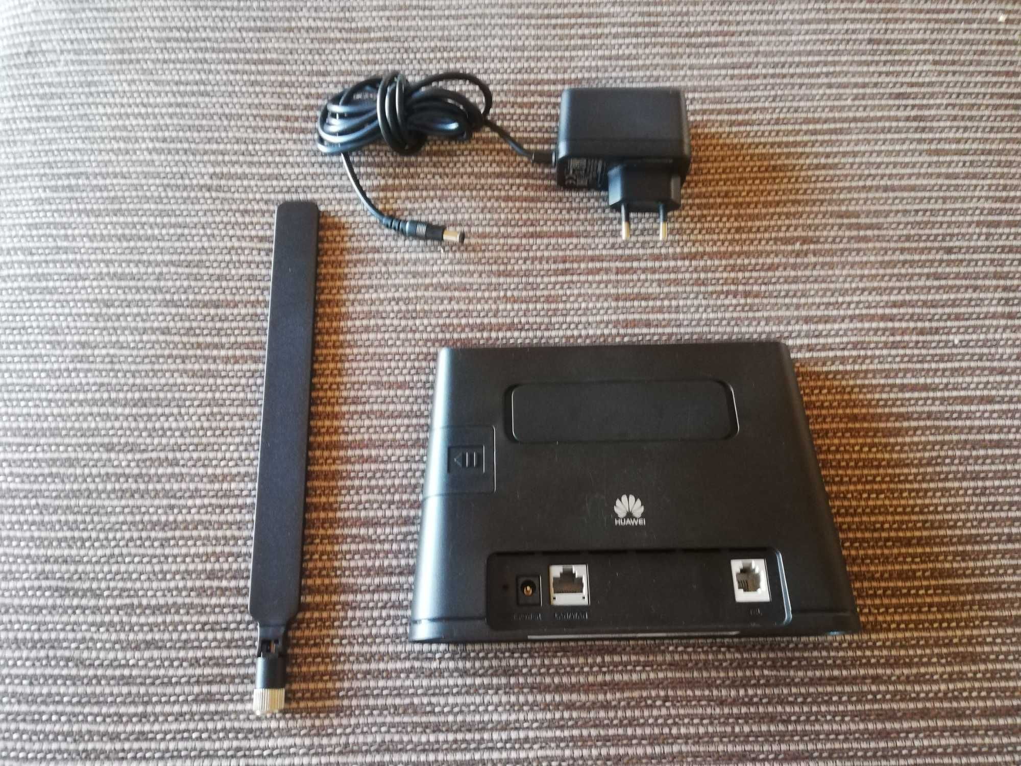 Huawei B311 4G sim рутер работи само с карти на Vivacom