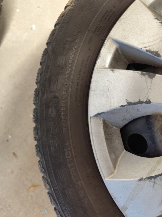 Зимни гуми Nokian WR D4 185/60/15 с железни джанти