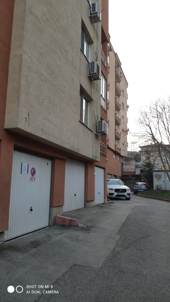 Дава се под наем Гараж / Паркомясто в Шумен, Томбул джамия - 17 кв.м за 40.8 € - Снимка #1