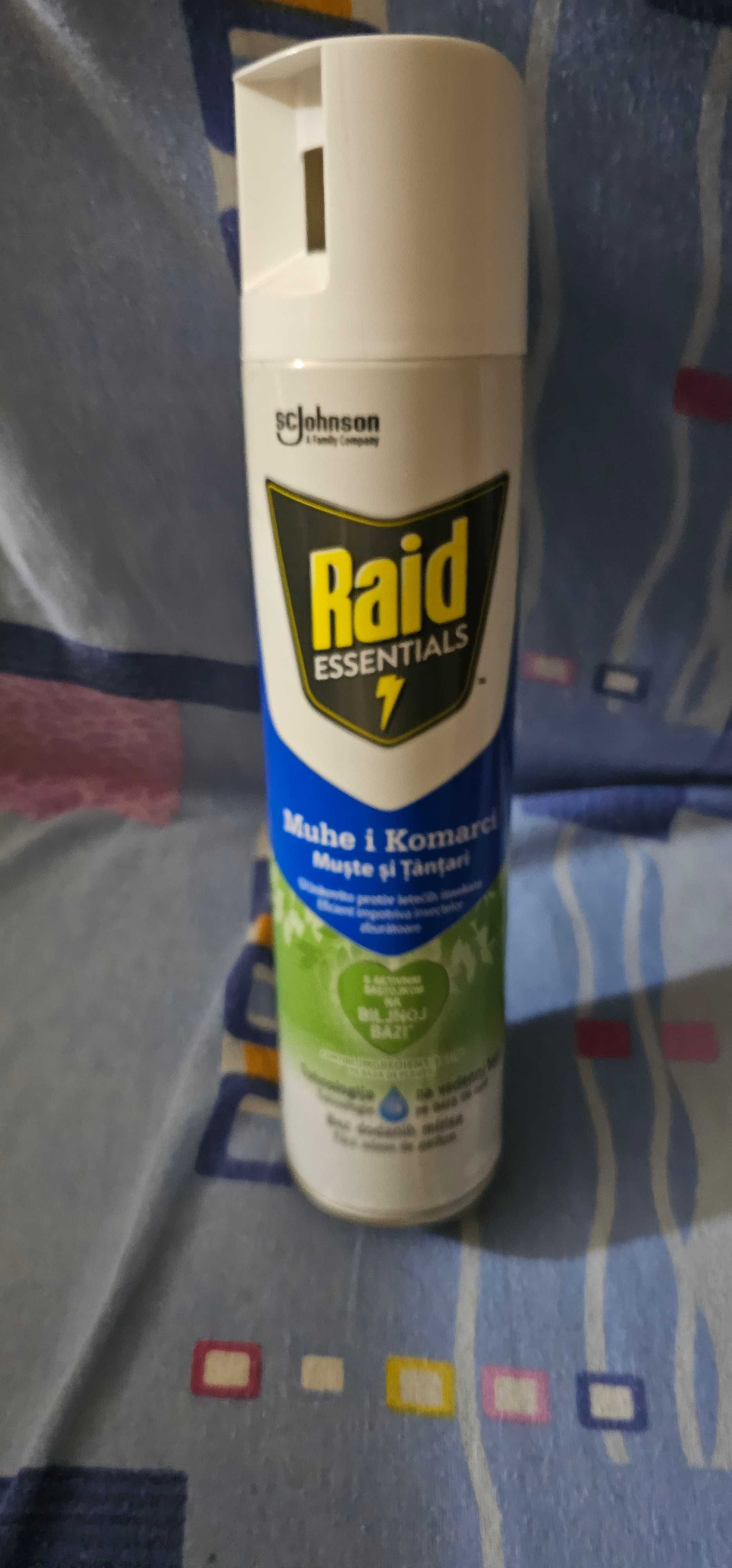 Spray impotriva mustelor Raid Essentials