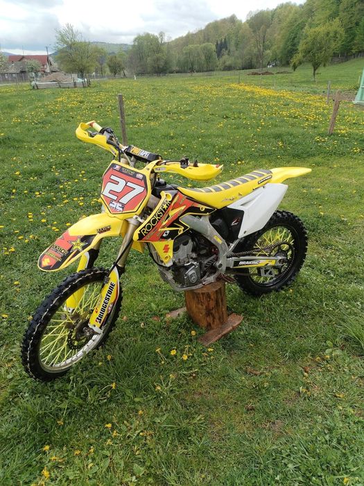 Vind cross Suzuki