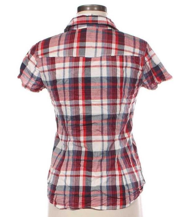 Дамска риза 
Дамска памучна риза H&M L.O.G.G. размер EUR 38