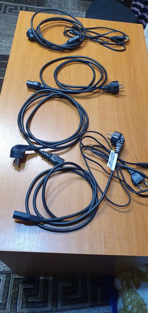 Cablu audio (jack-jack) Z5500+ diferite cabluri audio