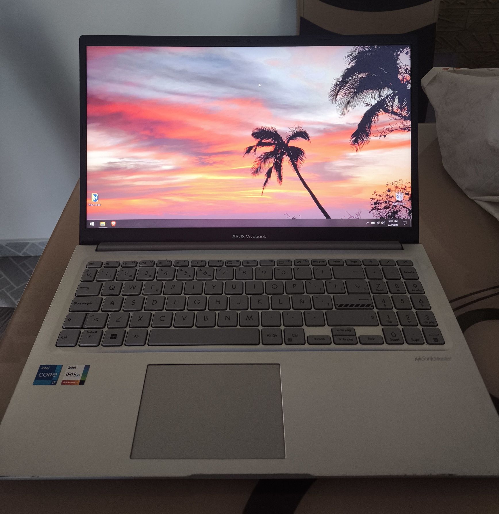Laptop ASUS Vivobook | URGENT |