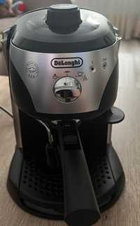 Vând espressor de cafea DeLonghi