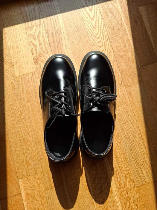 Черни обувки от New Yorker, размер 43