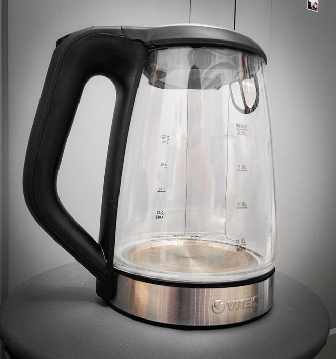 Чайник VITEK 2 литра