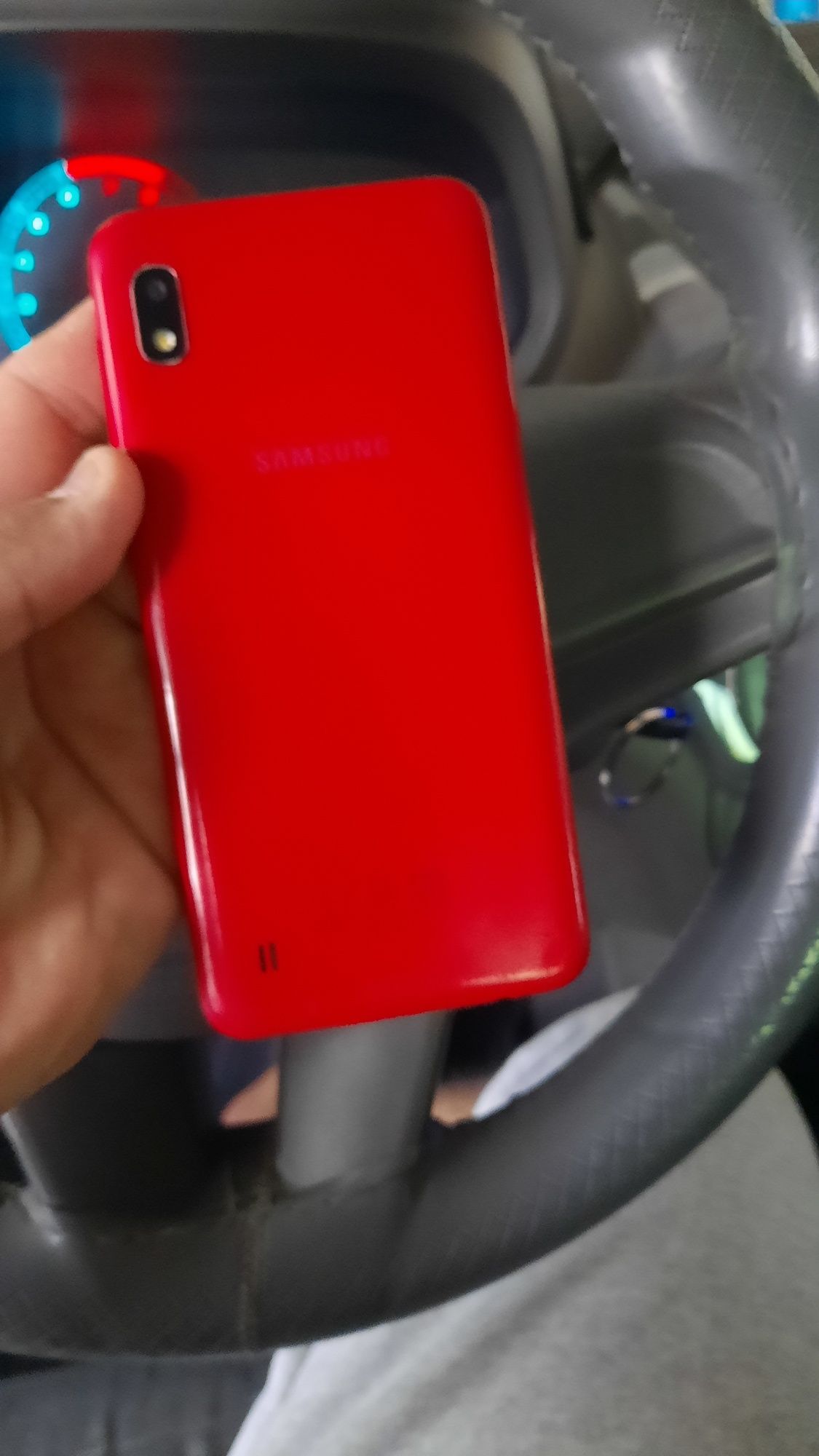 Samsung A10 продаю