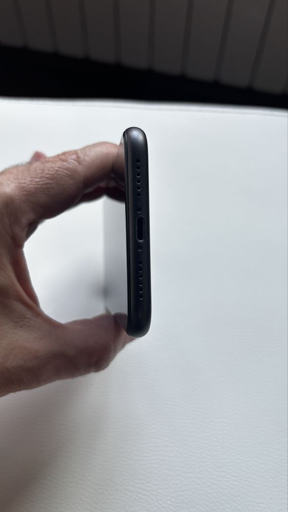 Iphone 11 64gb black