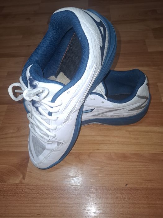 Pantofi sport Mizuno,marime 42