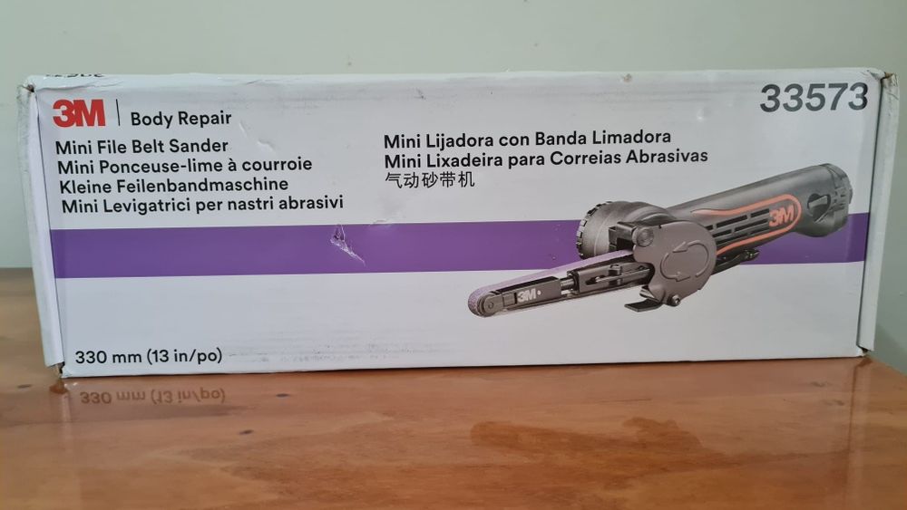 Masina de slefuit pneumatica 3M 33573 cu bqnda abraziva 33 cm