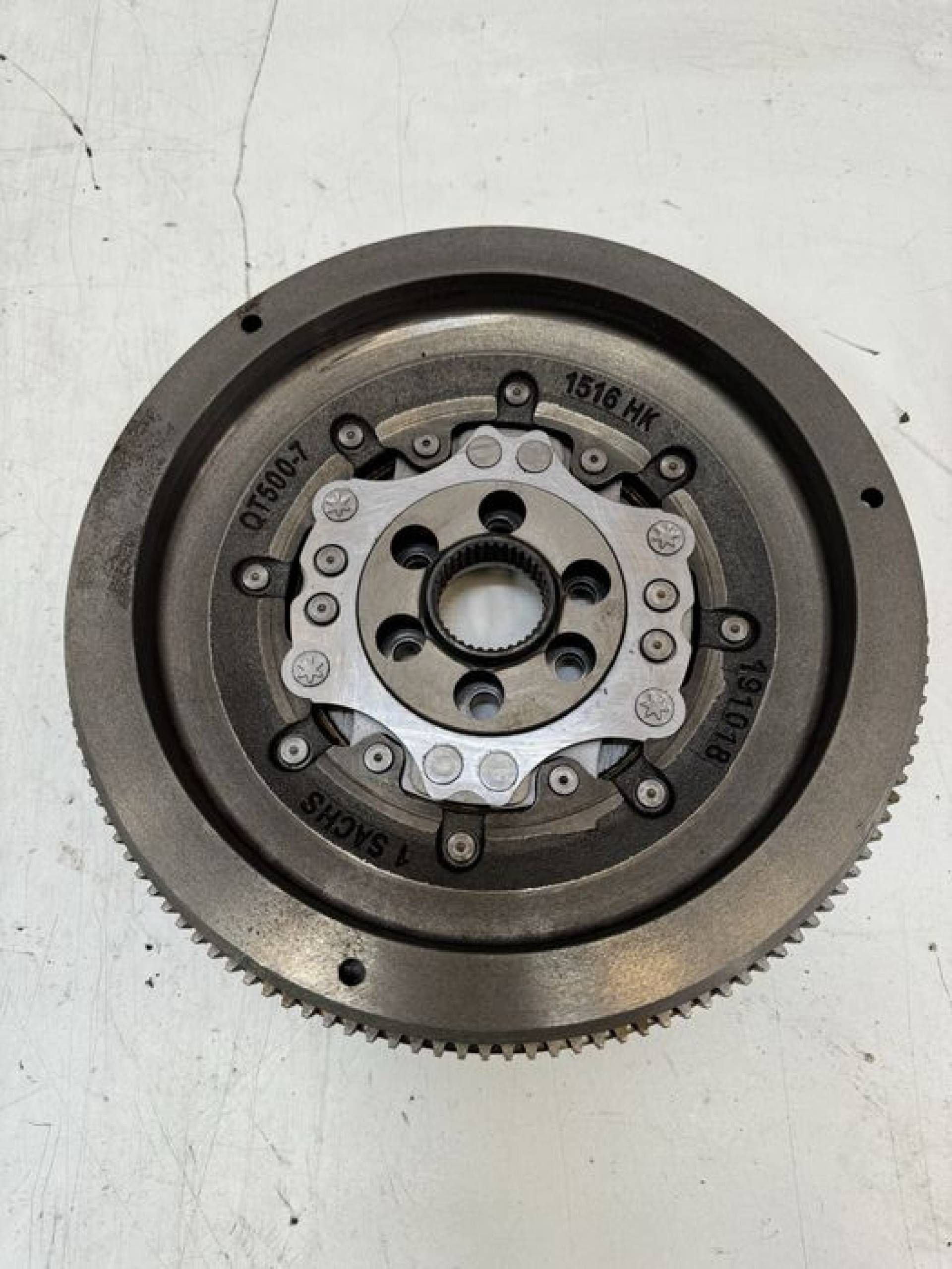 Volanta masa dubla cutie automata DSG 2.0 Passat B6 Golf 5 Touran A3