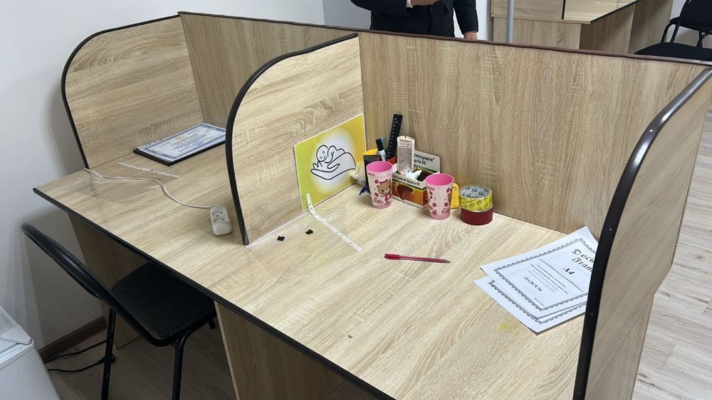 продам ресепшн ….