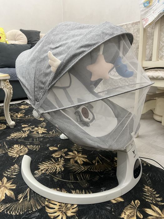 Продам электрический шезлонг качели Pegas