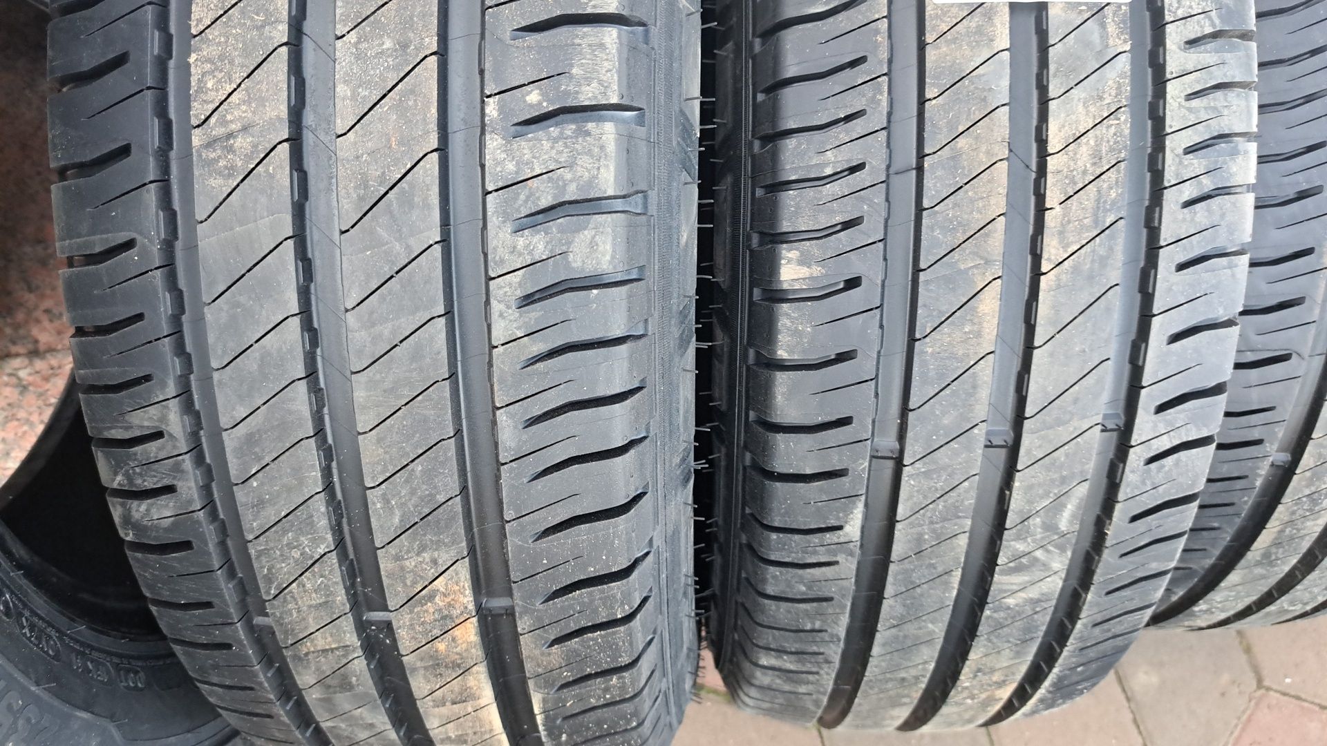 236 65 R 16C Michelin  Anvelope 23565R16C 121 / 119 PRODUS NOU  OFERTĂ