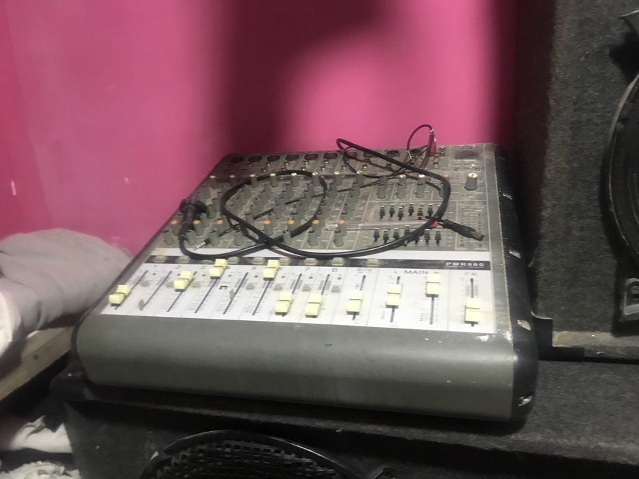 Срочно срочно продам технику за  260 долоров сам пакупал за