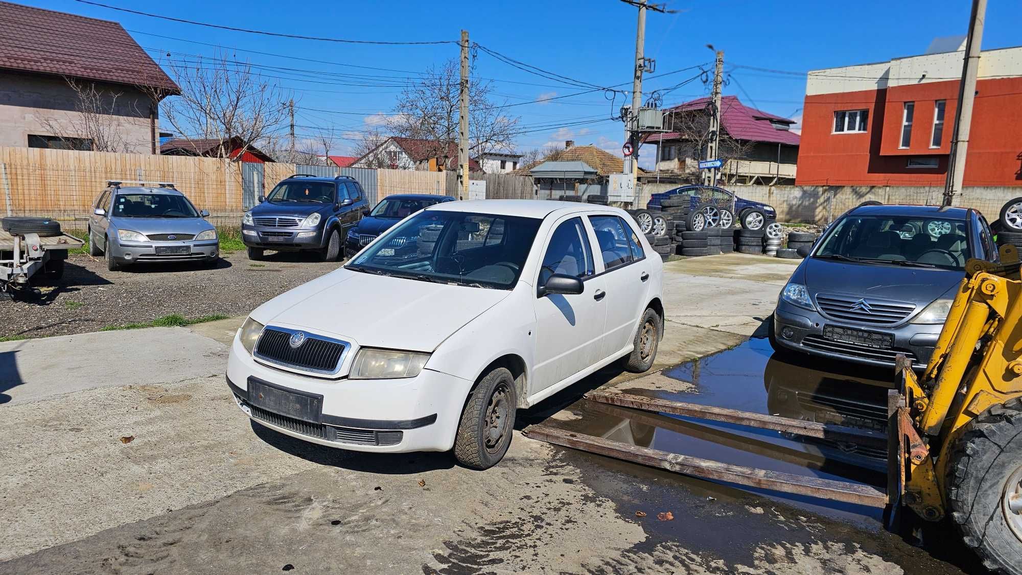 Dezmembrari / Dezmembrez Skoda Fabia 1.4 benzina cod motor AZE