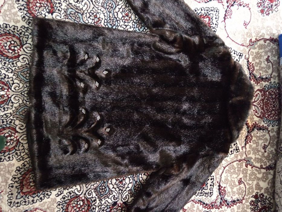 Шуба для женщин.