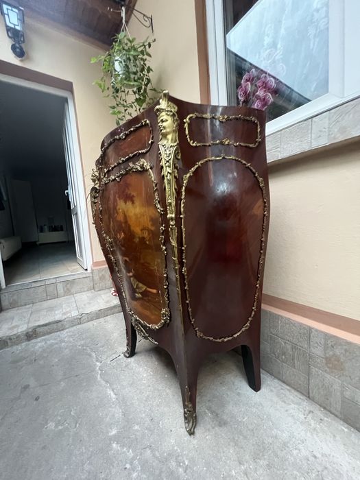 Comodă de Epoca stil Ludovic XV !