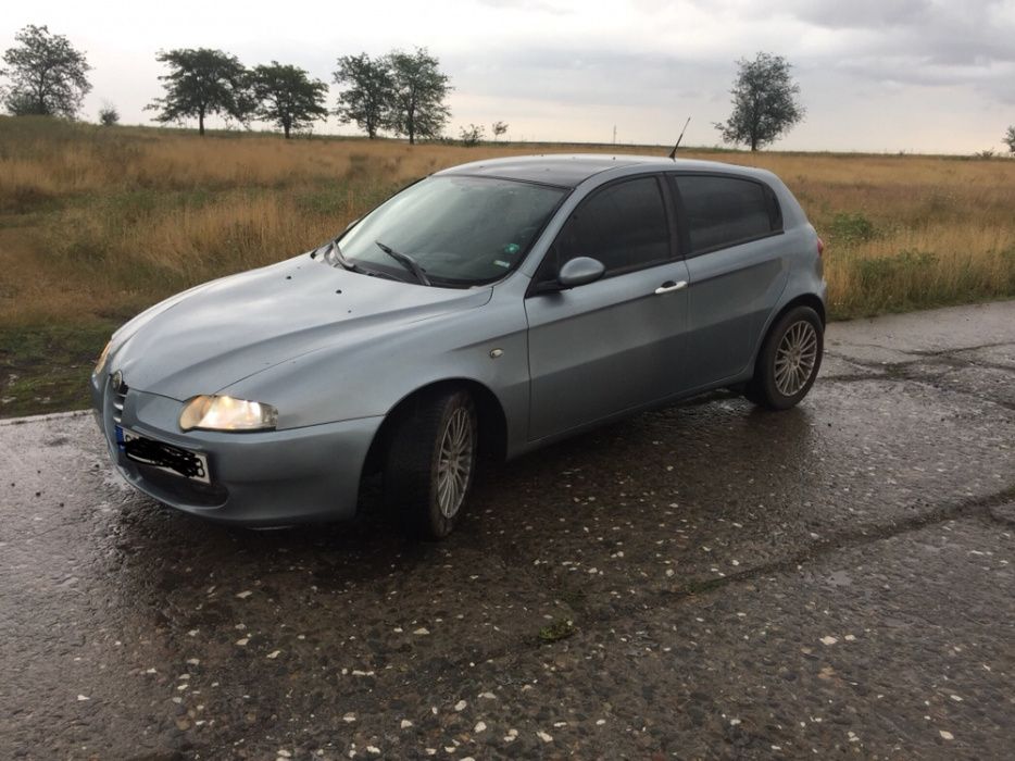 Алфа 147 1.6 105 коня 2004 година на части