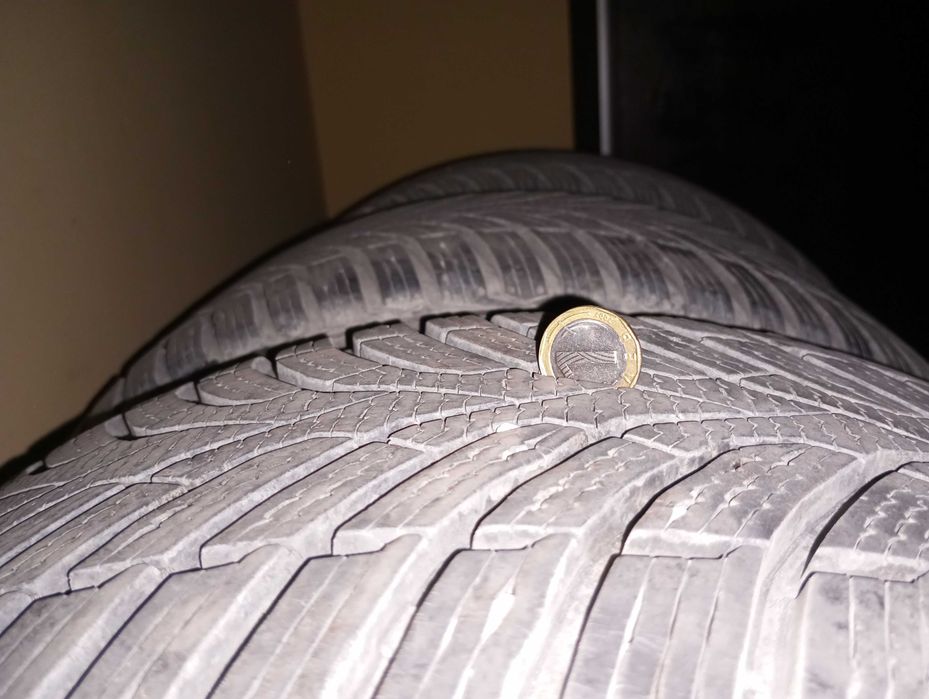 Гуми за МПС 4 бр.  -  225/45R 17 - използвани
