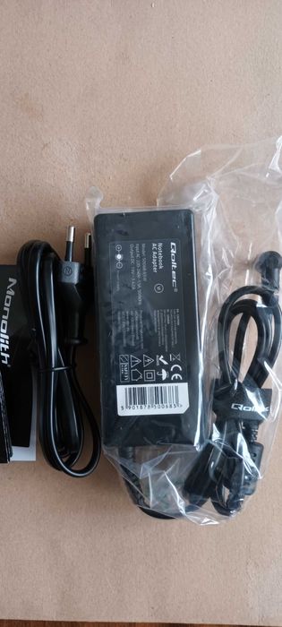Зарядно за лаптоп