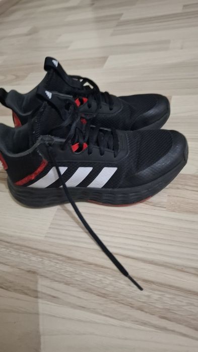 Adidasi copii marca Adidas