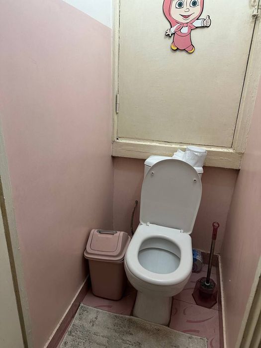 Uchtepa tumani 12mavzeda 2xonali 4etaj remonti orta